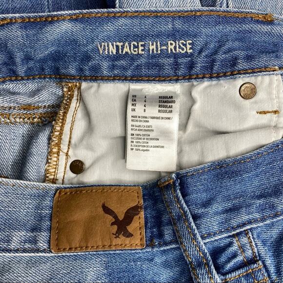 American Eagle Two Tone Vintage Hi-Rise Jeans - Picture 9 of 10